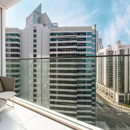 Luxury Studios With Burj Khalifa Or Canal View In Downtown - Marquise Square Tower Dubai Room photo